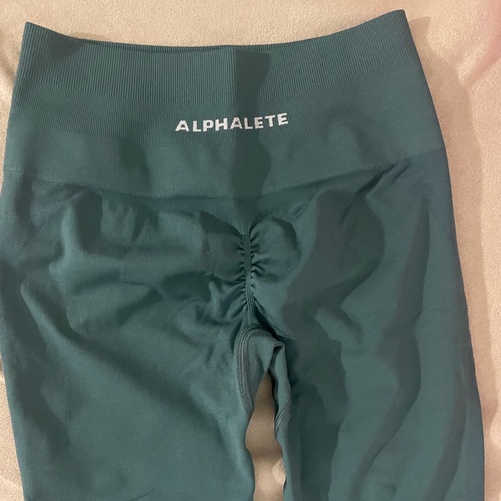 Alphalete amplify leggings in pier blue